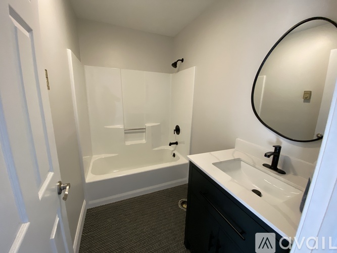 6 Concorde Way 1 Condo for Rent - Photo gallery 4