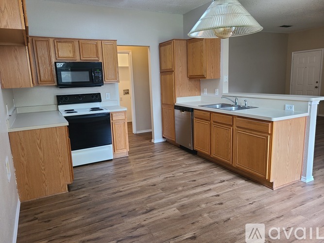 406 Red Bud Lane 3 Beds Single Family Home for Rent - Photo gallery 2