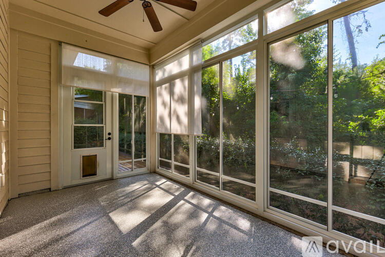 2006 Little Palm Way 3 Beds Single Family Home for Rent - Photo gallery 4