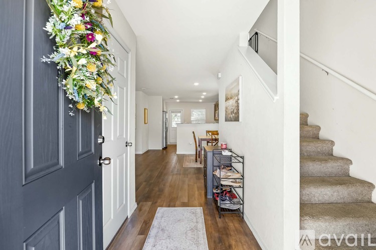 7361 Storms End 4 Beds Single Family Home for Rent - Photo gallery 4