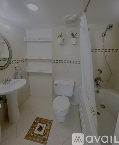 220 Southwest 9th Avenue 3 Beds Apartment for Rent - Photo gallery 4