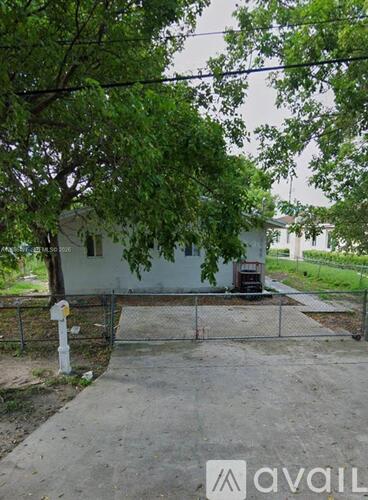 2150 NW 65th St 3 Beds Apartment for Rent - Photo gallery 1