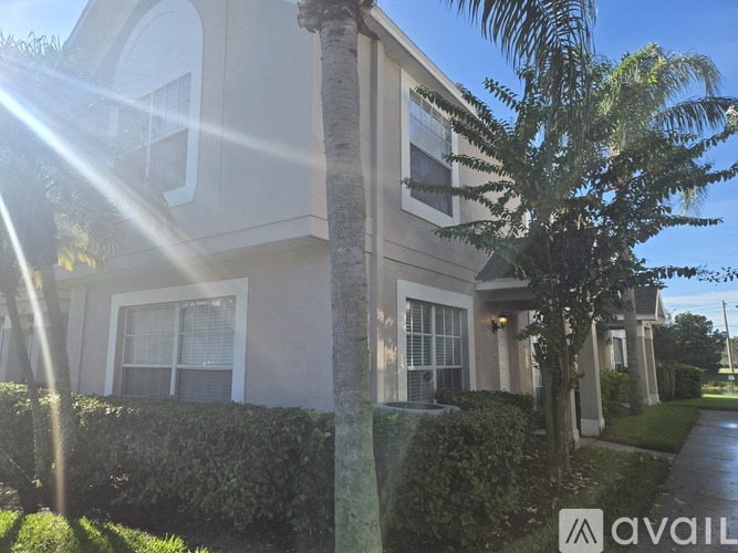 637 Kensington Lake Circle 2 Beds Single Family Home for Rent - Photo gallery 1