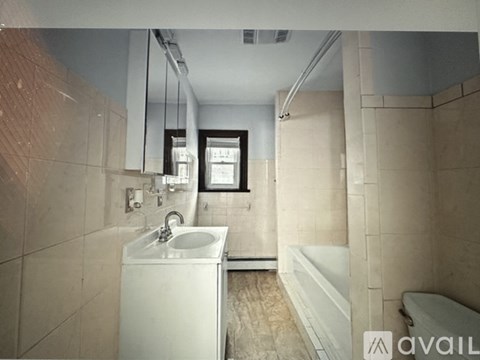 8 Woodville Park 4 Beds Apartment for Rent