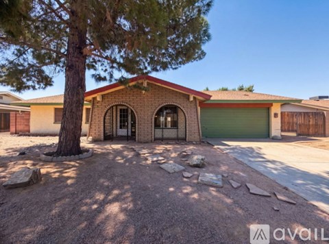 7518 E Ed Rice Ave 3 Beds Apartment for Rent