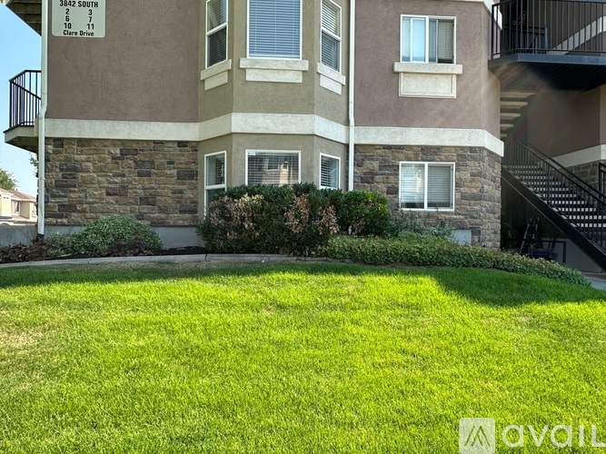 3842 South Clare Drive 3 Beds Condo for Rent - Photo gallery 1