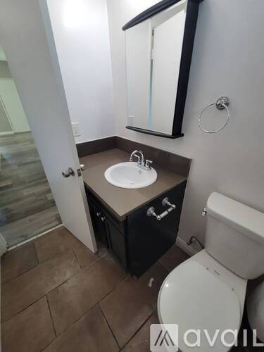 4534 Pinafore St 2 Beds Apartment for Rent - Photo gallery 4