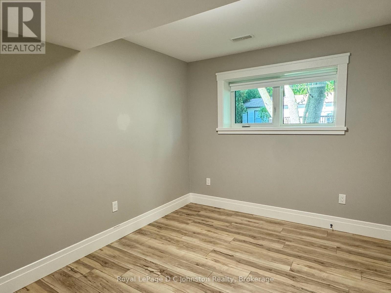 2 bedroom apartment - 2 - 365 SPENCE STREET 2, Saugeen Shores 5
