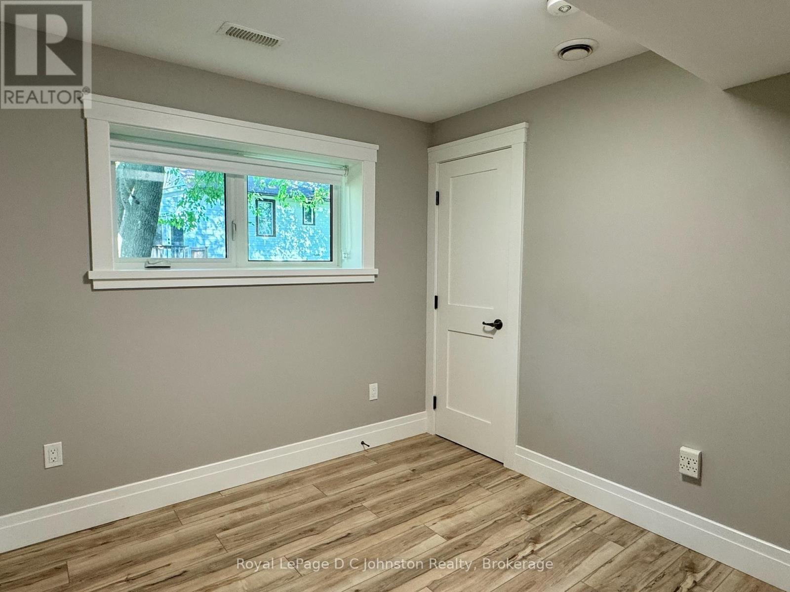 2 bedroom apartment - 2 - 365 SPENCE STREET 2, Saugeen Shores 2
