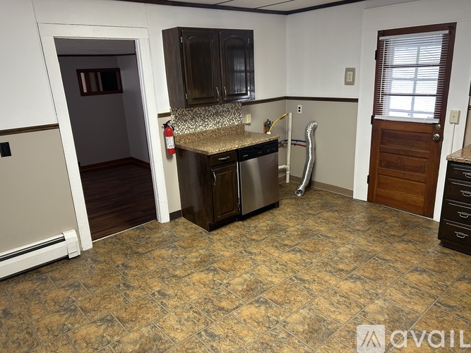 Carmalt St 4 Beds Apartment for Rent - Photo gallery 3