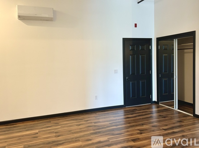 24 Beacon St 1 Apartment for Rent - Photo gallery 3