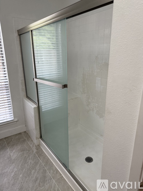5568 W Calimyrna Ave 3 Beds Single Family Home for Rent - Photo gallery 2