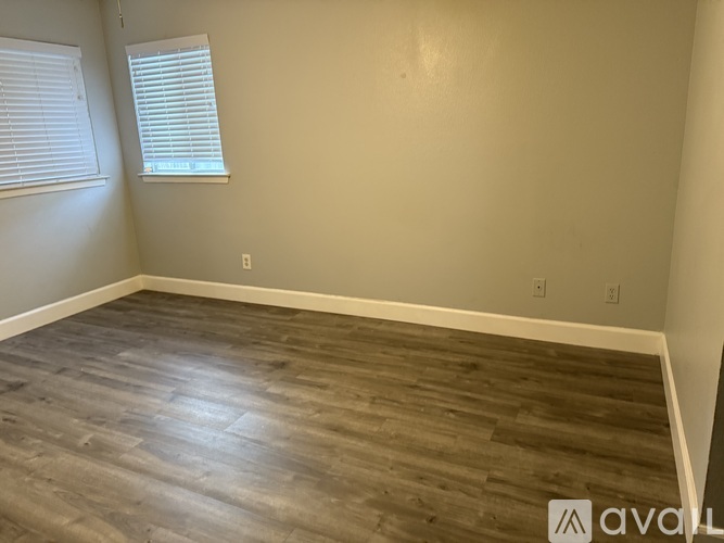 5568 W Calimyrna Ave 3 Beds Single Family Home for Rent - Photo gallery 5
