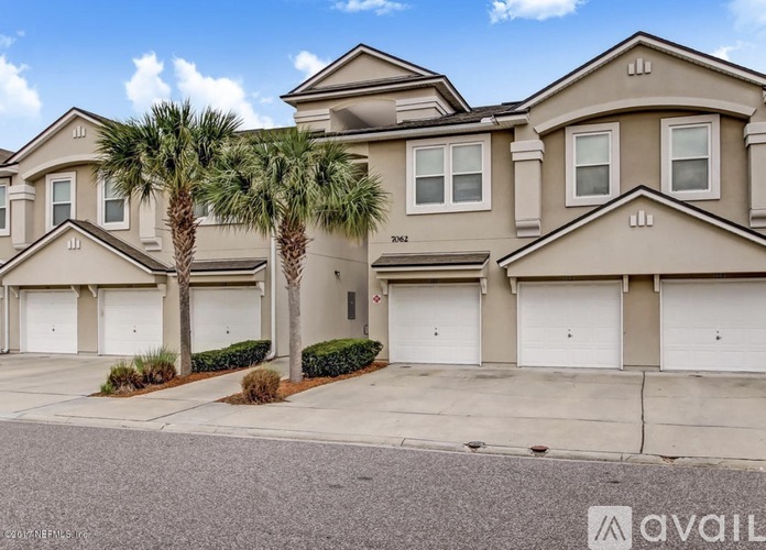 7062 Snowy Canyon Dr 3 Beds Apartment for Rent - Photo gallery 1