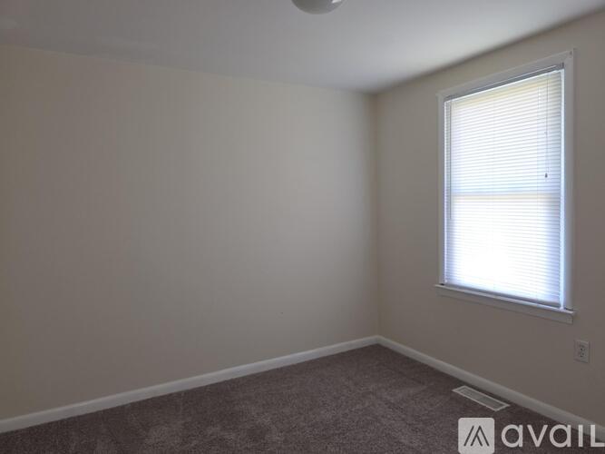10075 NC-50 3 Beds Single Family Home for Rent - Photo gallery 4
