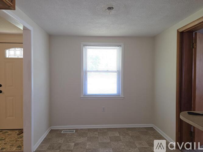 10075 NC-50 3 Beds Single Family Home for Rent - Photo gallery 5