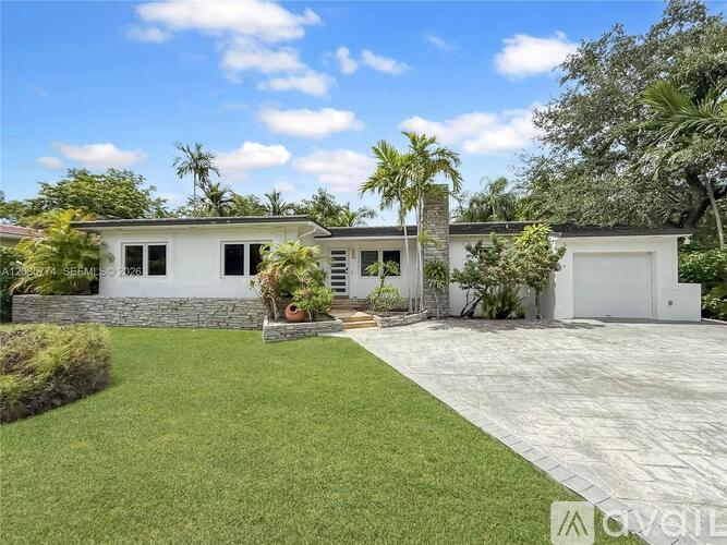 3128 Coconut Grove Dr 3 Beds Single Family Home for Rent - Photo gallery 4