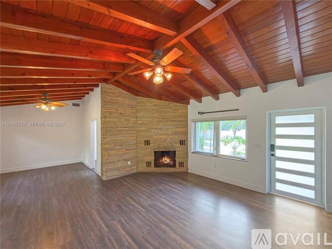 3128 Coconut Grove Dr 3 Beds Single Family Home for Rent - Photo gallery 5