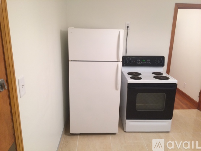 3033 N 76th St 2 Beds Apartment for Rent - Photo gallery 3