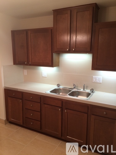 3033 N 76th St 2 Beds Apartment for Rent - Photo gallery 5