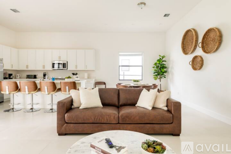 14531 Southwest 23rd Terrace 4 Beds Single Family Home for Rent - Photo gallery 1