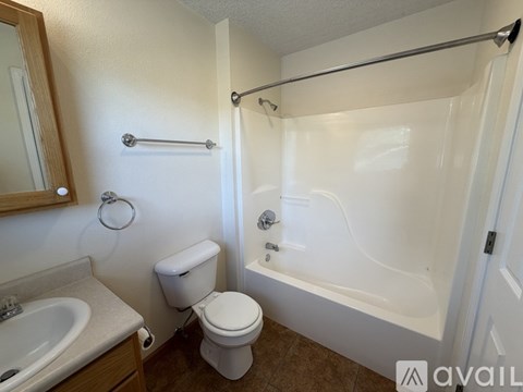 114 Fleetwood Drive 2 Beds Apartment for Rent