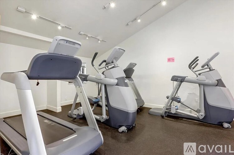 39219 Guardino Dr 1 Condo for Rent - Photo gallery 2