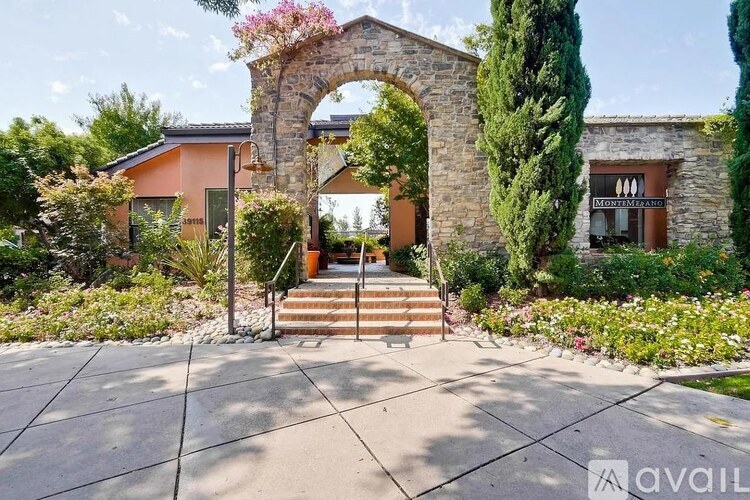 39219 Guardino Dr 1 Condo for Rent - Photo gallery 4