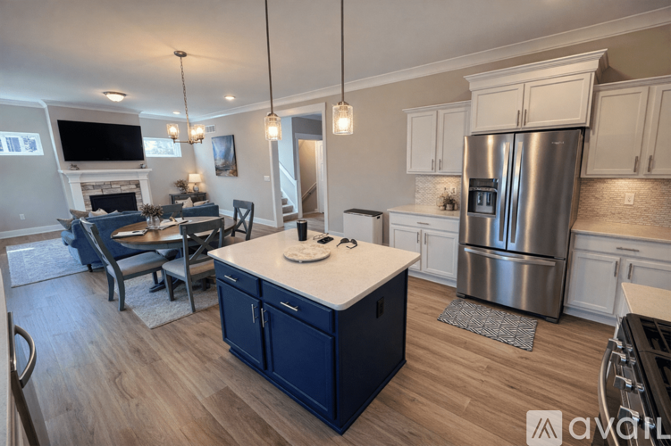 2921 Clivedon Rd 3 Beds Single Family Home for Rent - Photo gallery 3