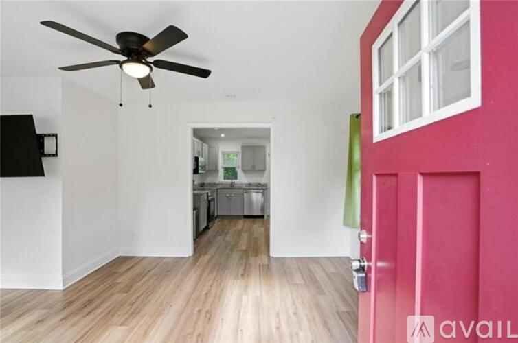 320 Camfield Court Southwest 3 Beds Single Family Home for Rent - Photo gallery 4