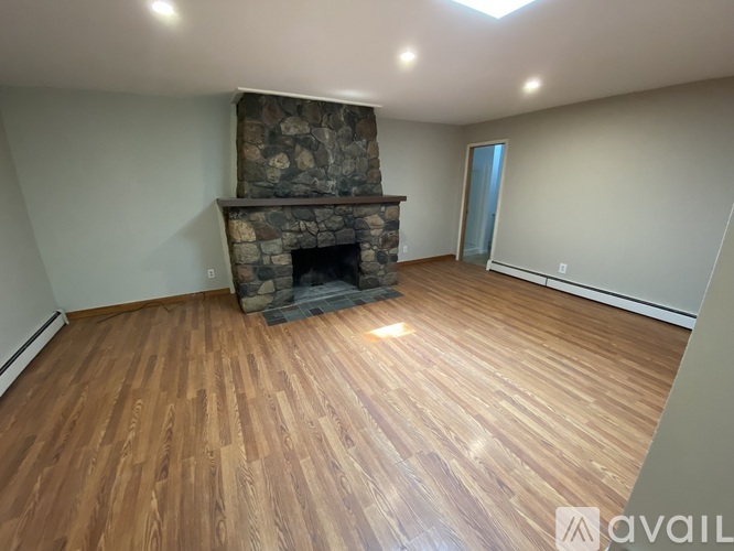 12640 Grand River 1 Apartment for Rent - Photo gallery 2