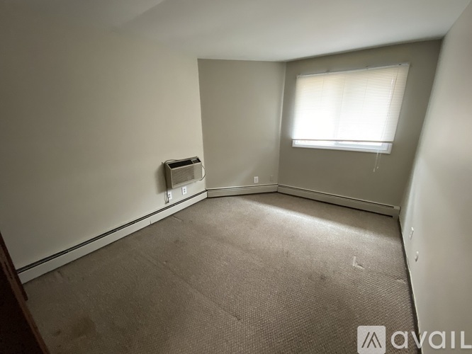 12640 Grand River 1 Apartment for Rent - Photo gallery 3