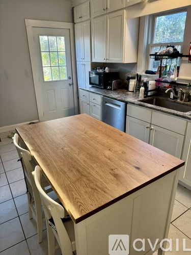 22 Mulberry Street 3 Beds Single Family Home for Rent - Photo gallery 2