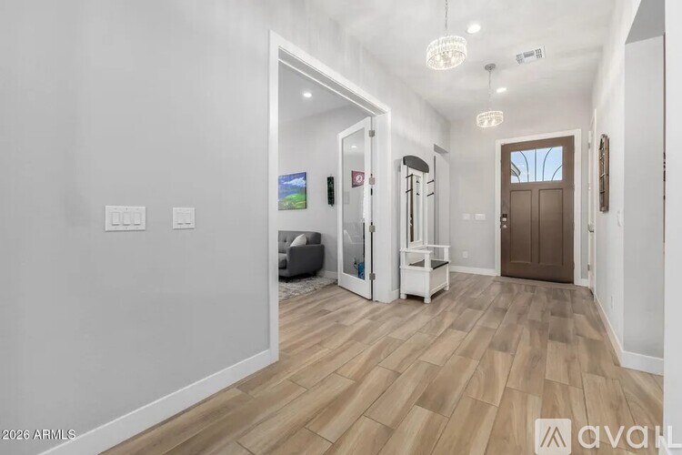 17165 West Piperton Street 3 Beds Single Family Home for Rent - Photo gallery 3