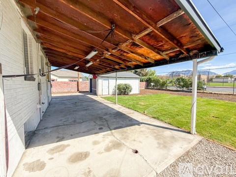 7879 Oak St 2 Beds Apartment for Rent