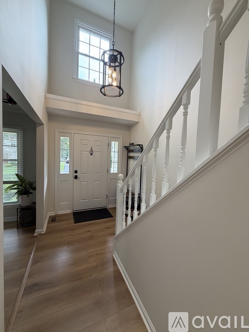 20704 Burnt Woods Drive 4 Beds Single Family Home for Rent - Photo gallery 2