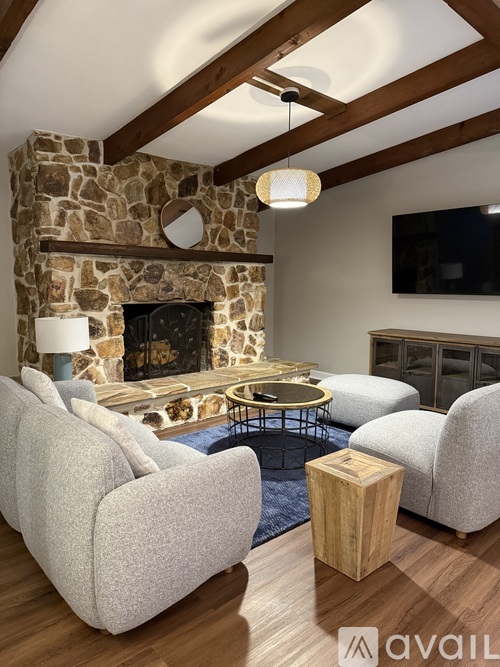 2432 Edgevale Rd 3 Beds Apartment for Rent - Photo gallery 2