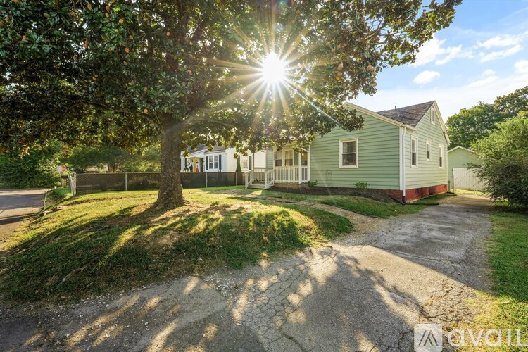 1932 Fairwood Ave 2 Beds Single Family Home for Rent - Photo gallery 2