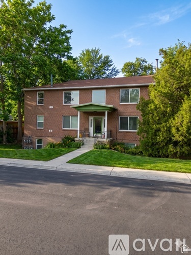 3334 825 E 2 Beds Apartment for Rent - Photo gallery 4