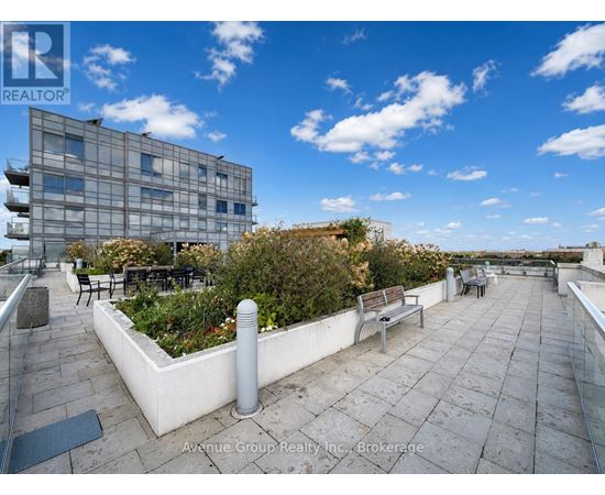 527 - 35 SARANAC BOULEVARD 3 Beds Apartment, Condo, Home for Rent - Photo gallery 2