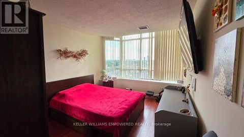 PH106 - 81 TOWNSGATE DRIVE 2 Beds Apartment for Rent