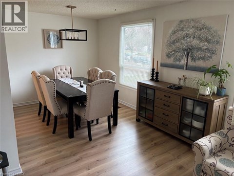 70 CHURCHILL Street 3 Beds Apartment for Rent