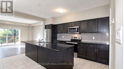 908 ROBERT FERRIE DRIVE 3 Beds Apartment for Rent