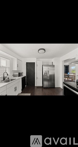 14404 Broxton Avenue 2 Beds Single Family Home for Rent - Photo gallery 2