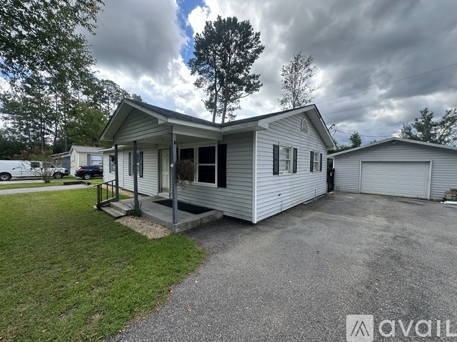 2536 Dargan Circle 3 Beds Single Family Home for Rent - Photo gallery 1