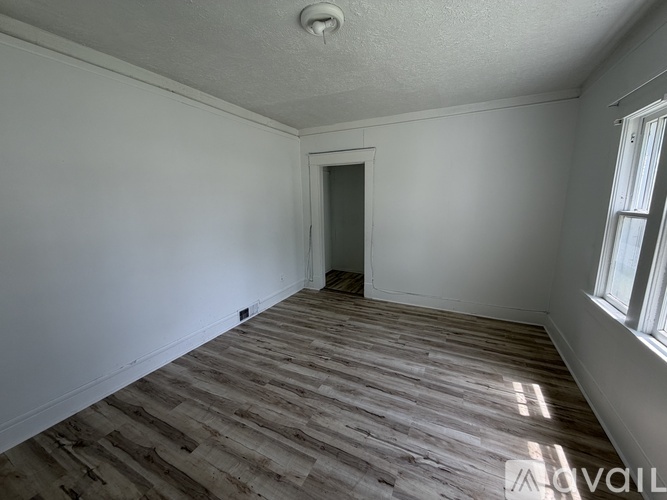 2900 S 13th St 1 Apartment for Rent - Photo gallery 3