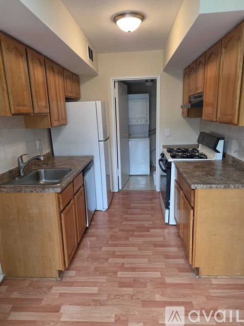418 Brandywine Court 2 Beds Townhouse for Rent - Photo gallery 5