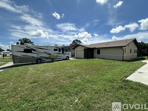 245 East Green Street 3 Beds Apartment for Rent