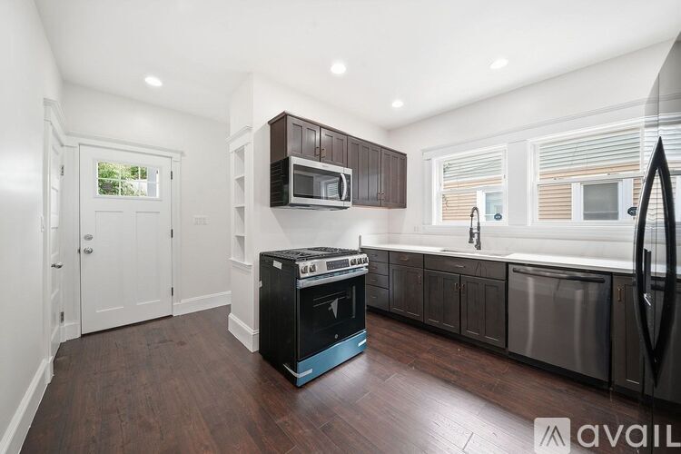 303 Alewife Brook Parkway 2 Beds Apartment for Rent - Photo gallery 3