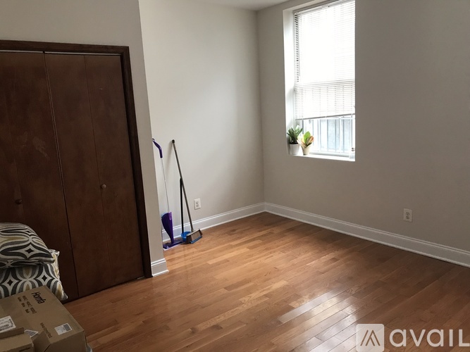 906 Arch Street 3 Beds Apartment for Rent - Photo gallery 4